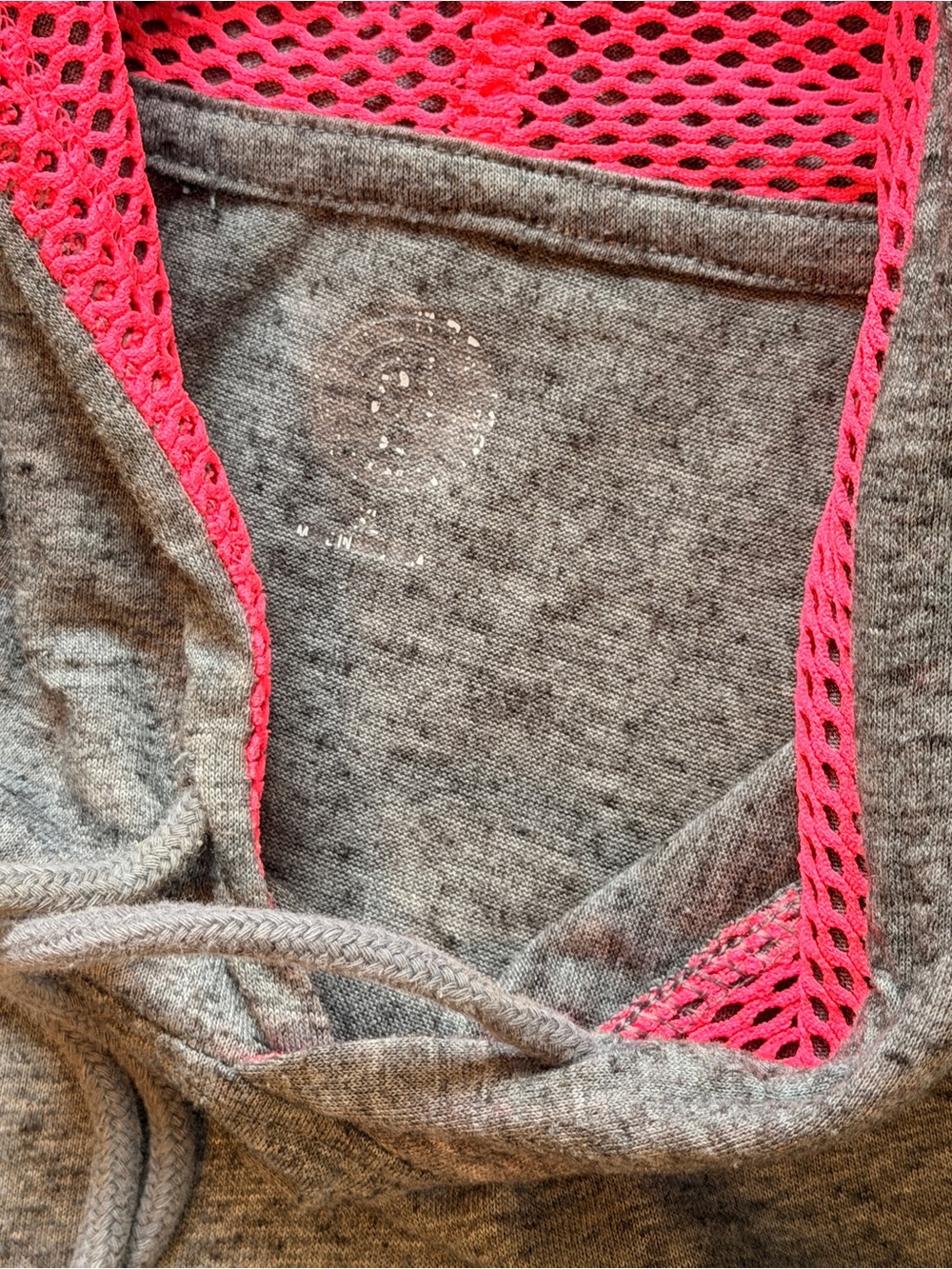 SO | Gray & Hot Pink Sleeveless Hoodie - Picture 3 of 4